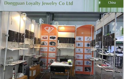 A fantastic trip to the natural diamond jewelry 